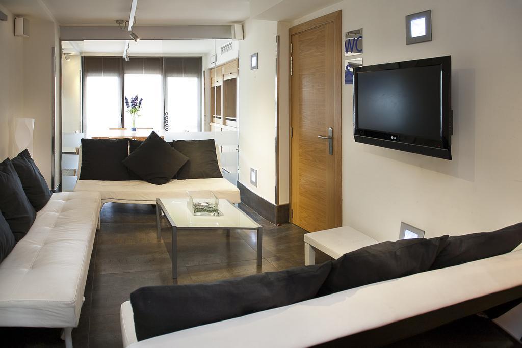 Apartamentos Parot Quality Santa Eularia des Riu Szoba fotó